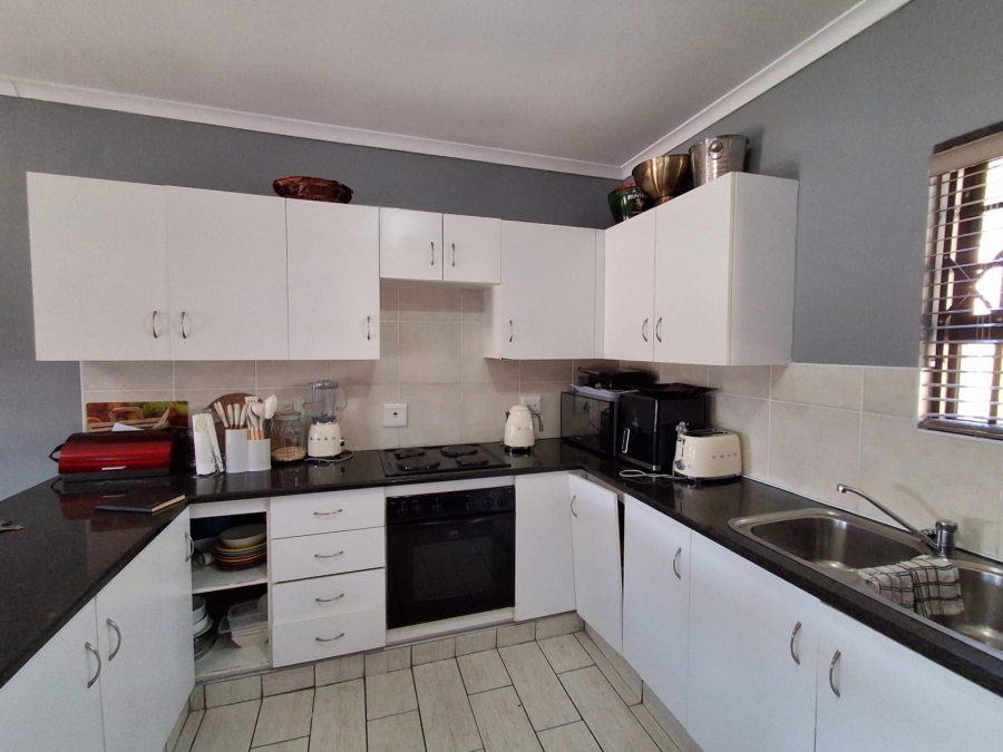 3 Bedroom Property for Sale in Nahoon Valley Park Eastern Cape